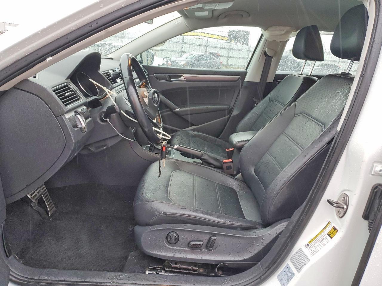 2018 Volkswagen Passat S - Фото 7