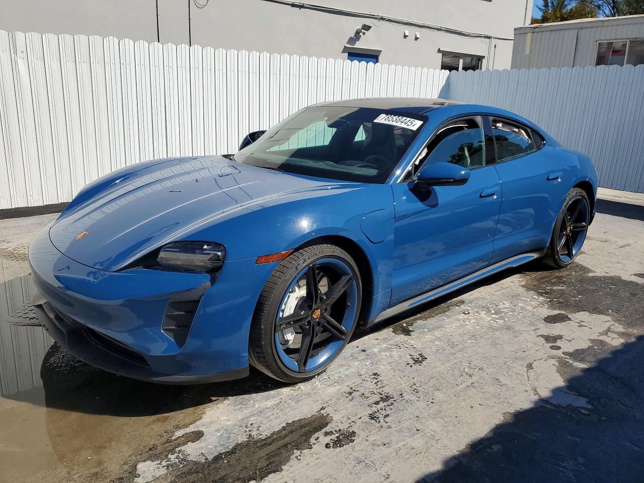 2022 Porsche Taycan