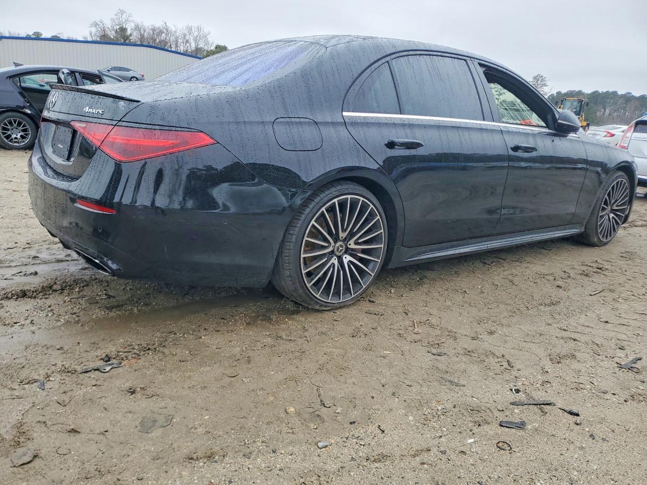 2022 Mercedes-Benz S 580 4Matic - Image 3