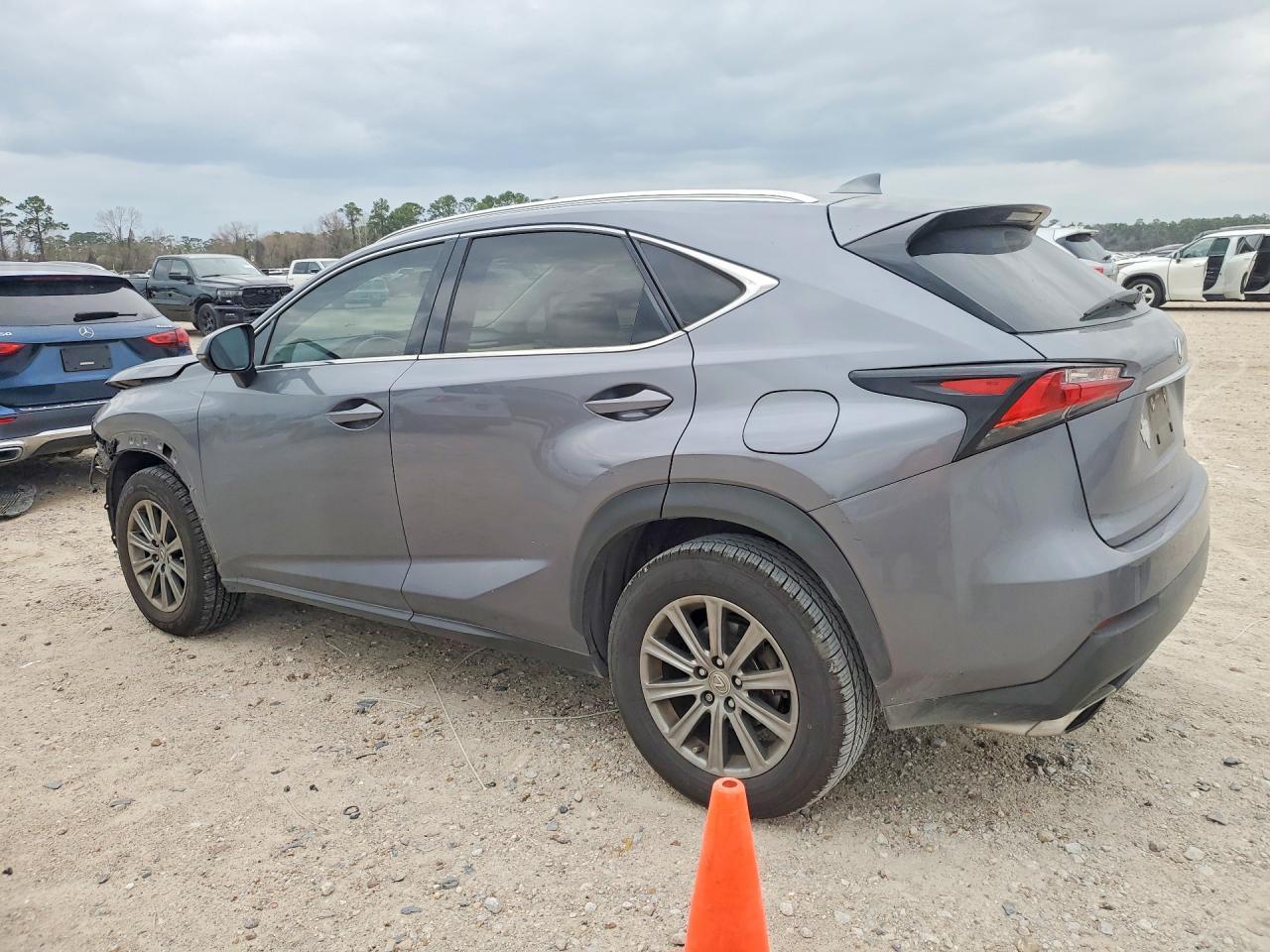 2015 Lexus Nx 200T Base - Image 2