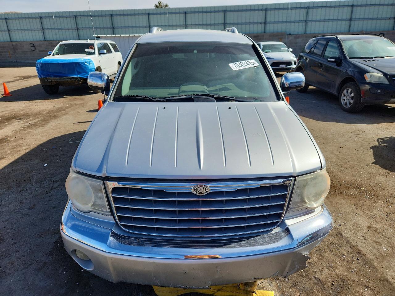 2008 Chrysler Aspen Limited - Фото 5