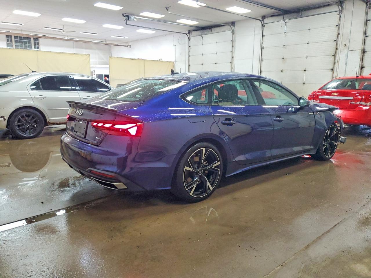 2022 Audi A5 Premium Plus 40 - Фото 3