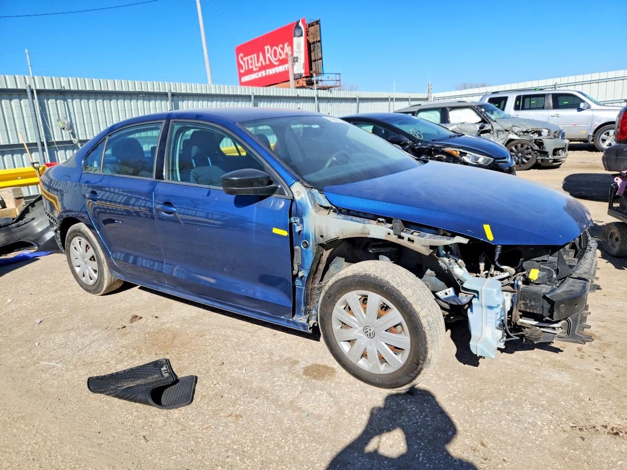 2016 Volkswagen Jetta S - Фото 4