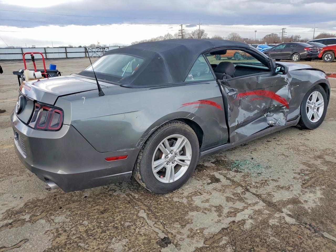 2014 Ford Mustang - Image 3