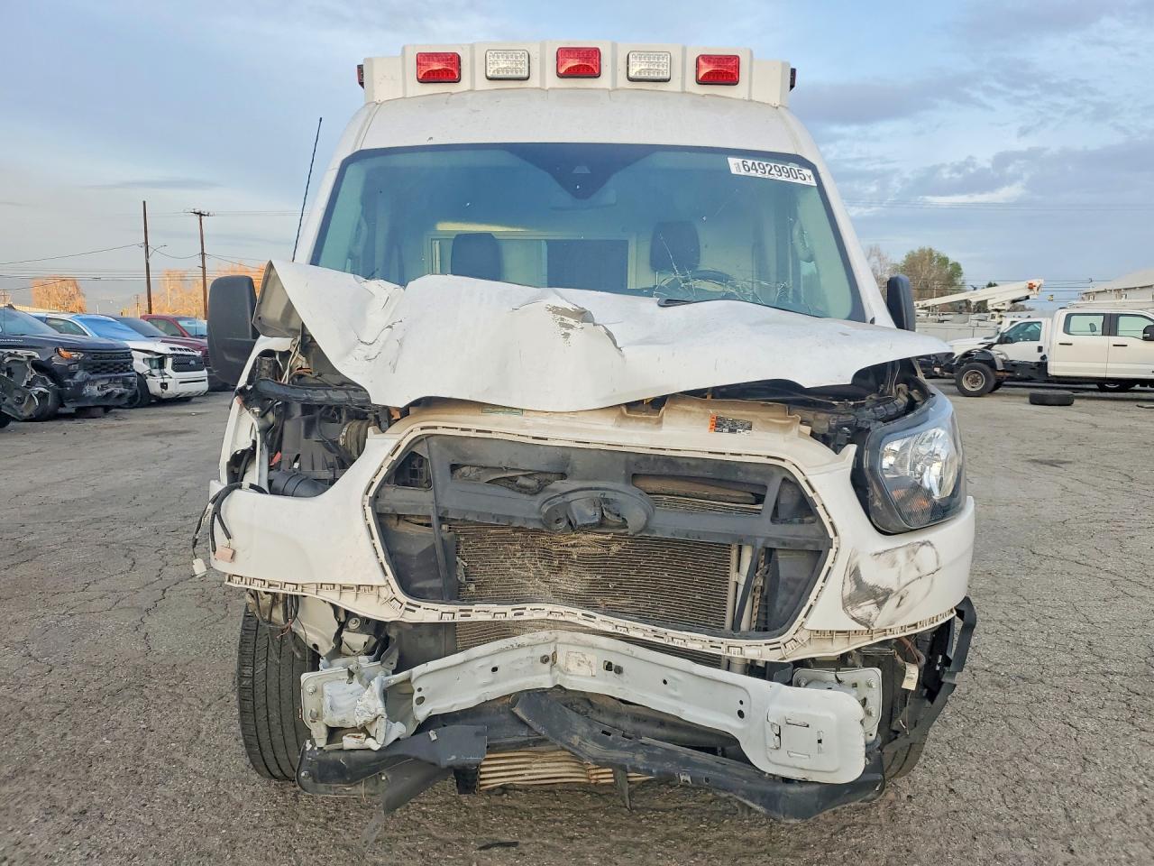 2023 Ford Transit Ambulance - Image 5