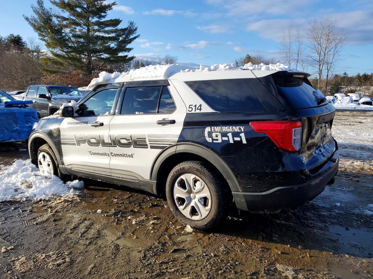 2020 Ford Explorer Police Interceptor - Image 2