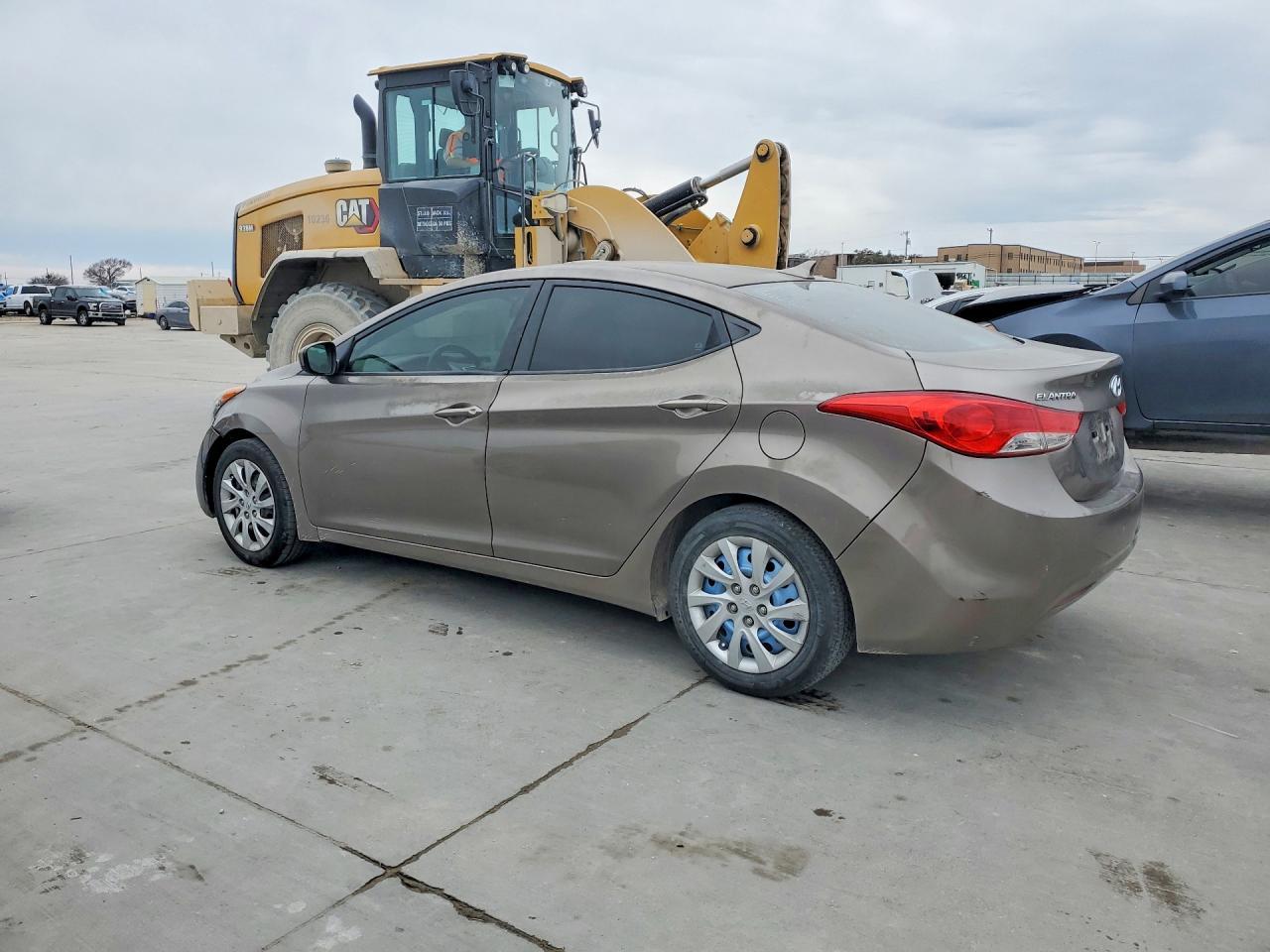2011 Hyundai Elantra Gls - Фото 2