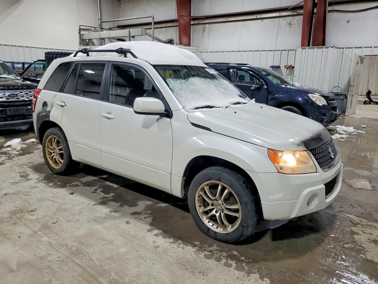 2011 Suzuki Grand Vitara Premium - Фото 4