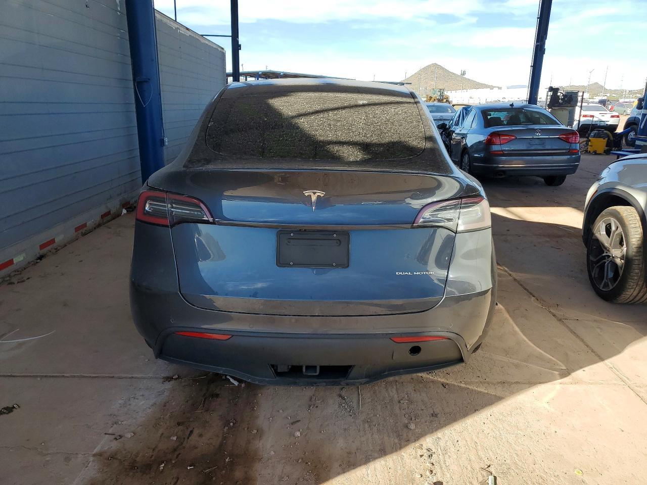 2020 Tesla Model Y - Фото 6