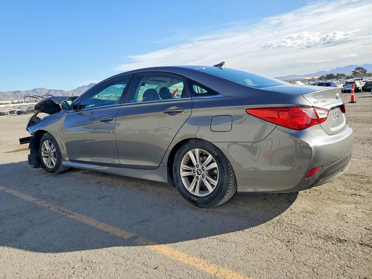 2014 Hyundai Sonata Gls - Фото 2