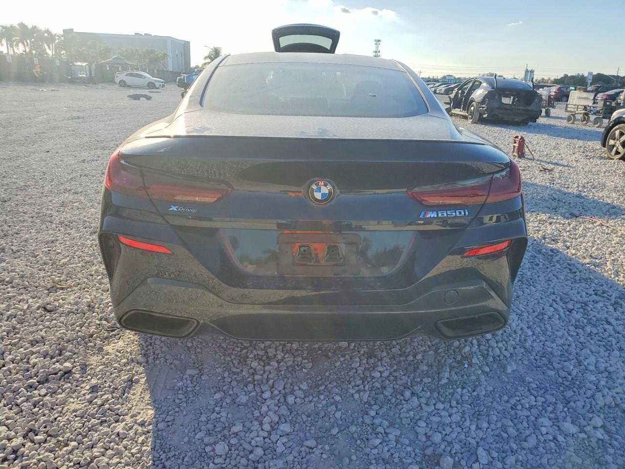 2024 BMW M850Xi - Image 6