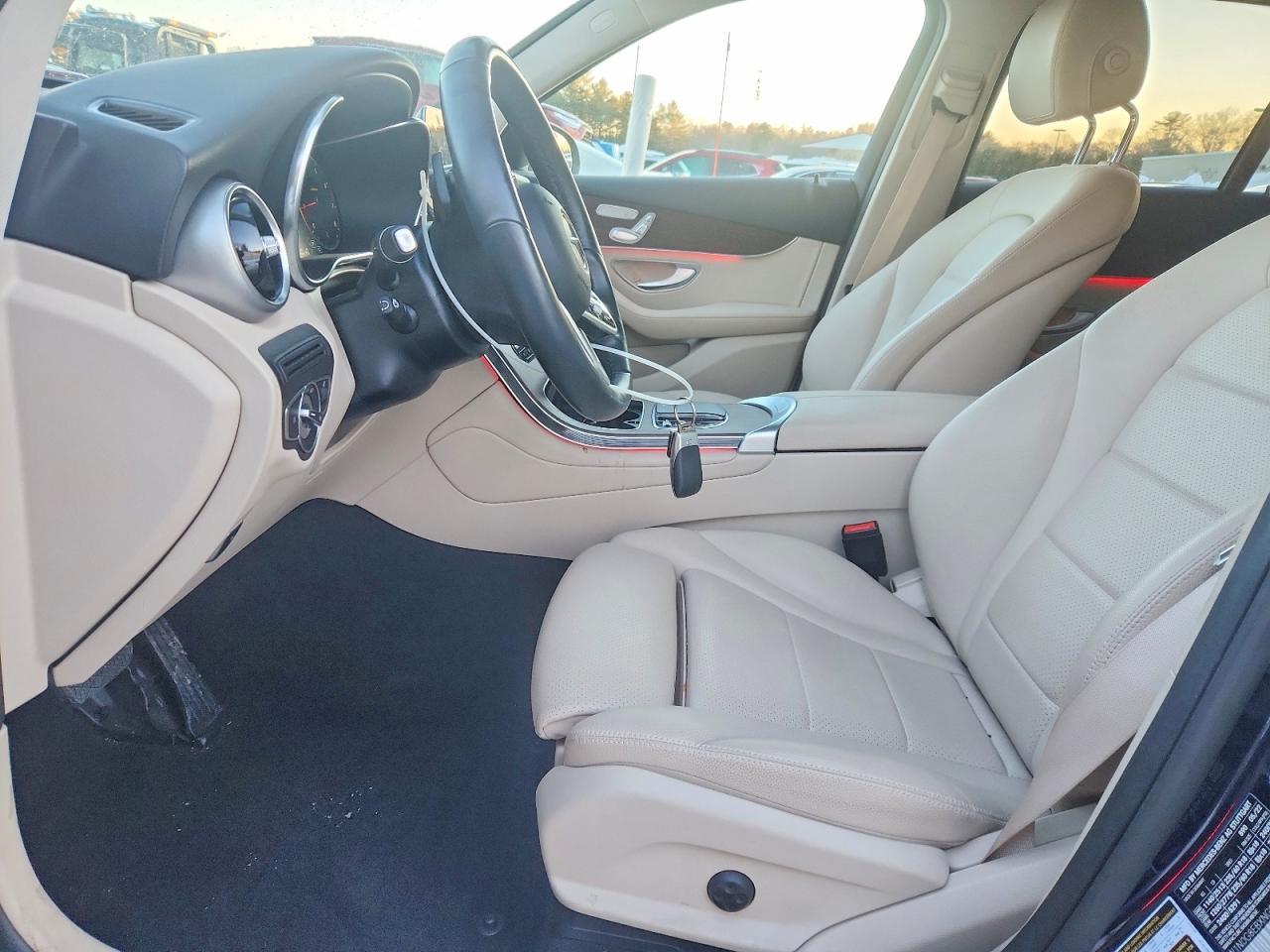 2022 Mercedes-Benz Glc 300 4Matic - Фото 7
