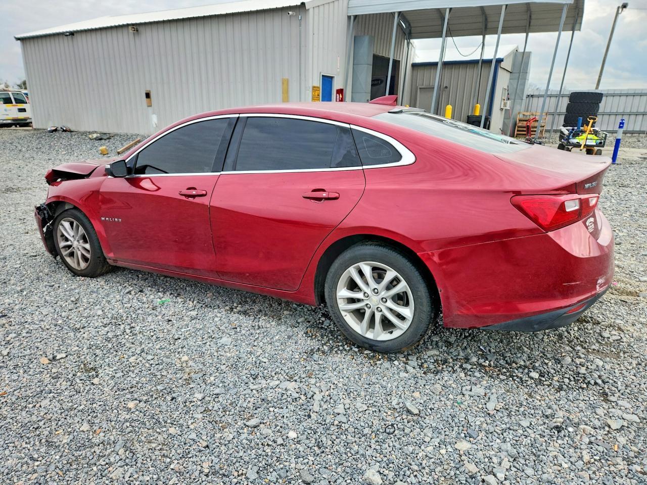 2017 Chevrolet Malibu Lt - Фото 2