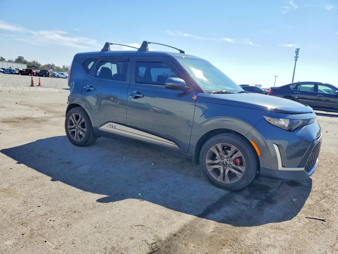 2023 Kia Soul Lx - Image 4