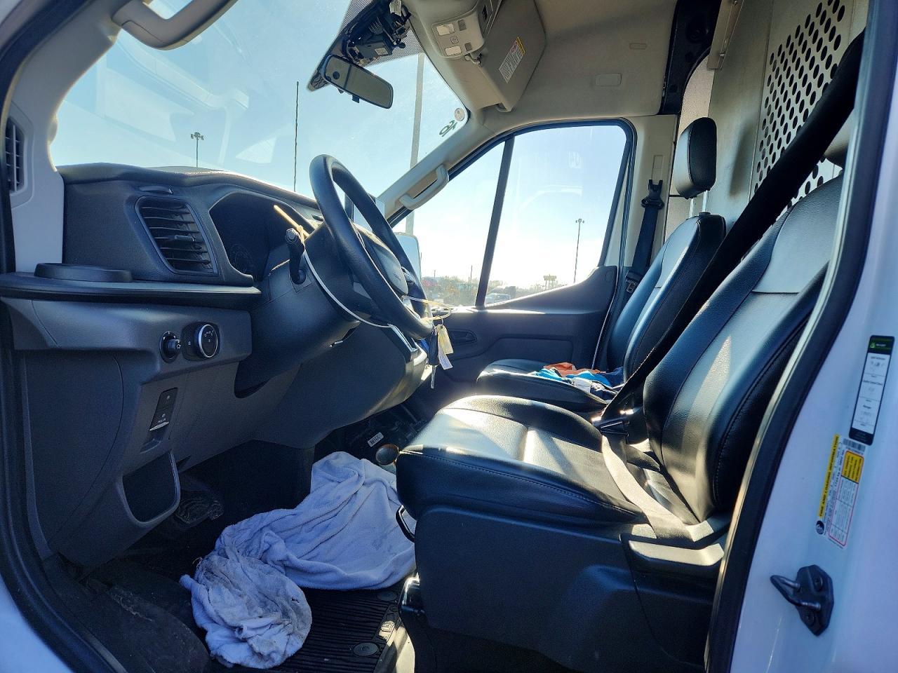 2024 Ford Transit 250 Delivery Van - Фото 7