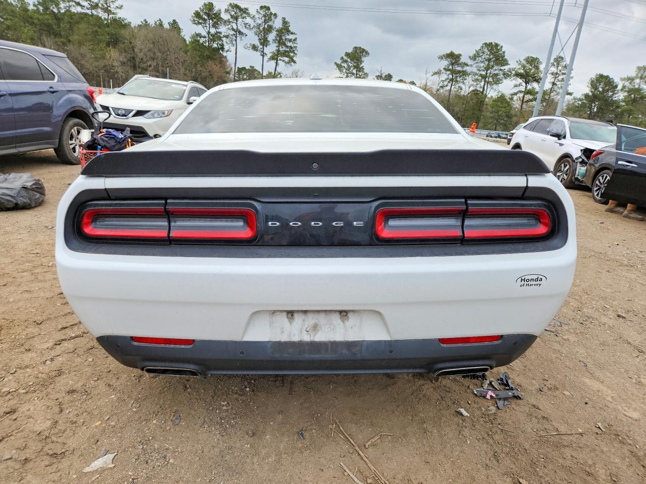 2018 Dodge Challenger Sxt - Image 6