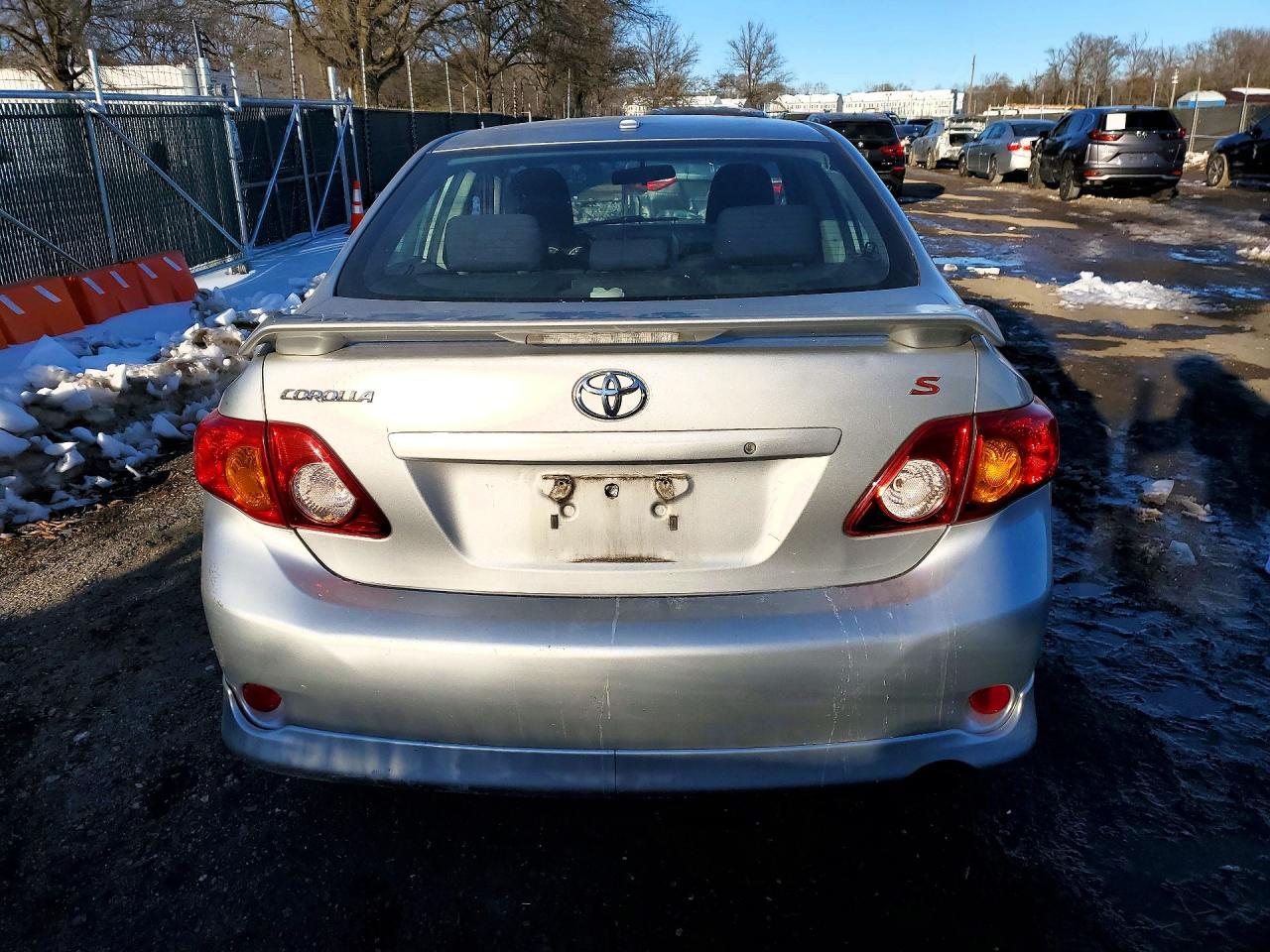2009 Toyota Corolla Base - Фото 6