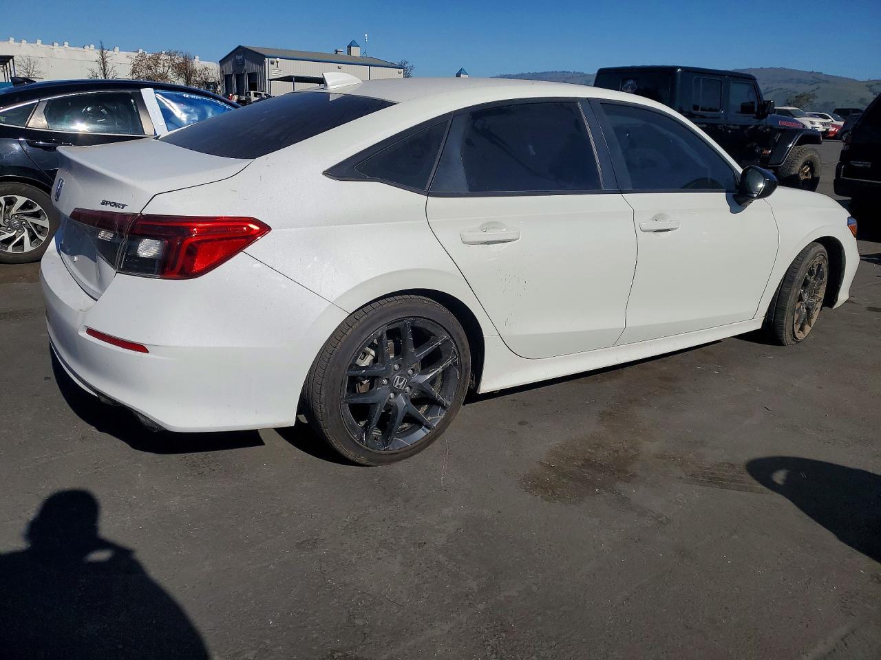 2025 Honda Civic Sport - Фото 3