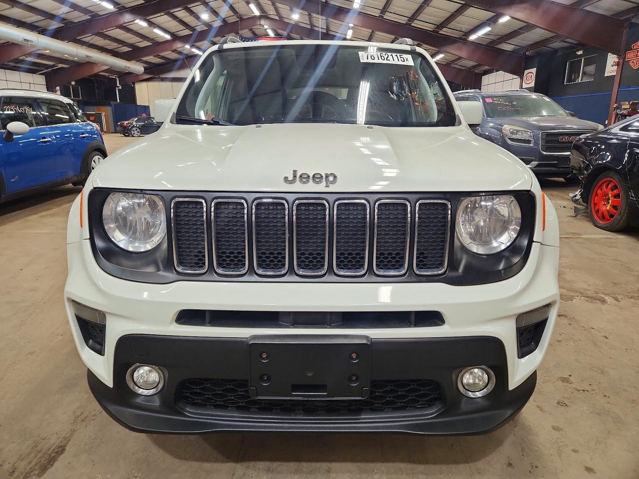 2019 Jeep Renegade Latitude - Image 5