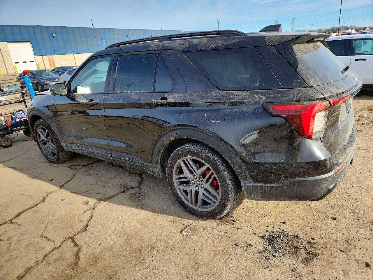 2026 Ford Explorer St-Line - Фото 2