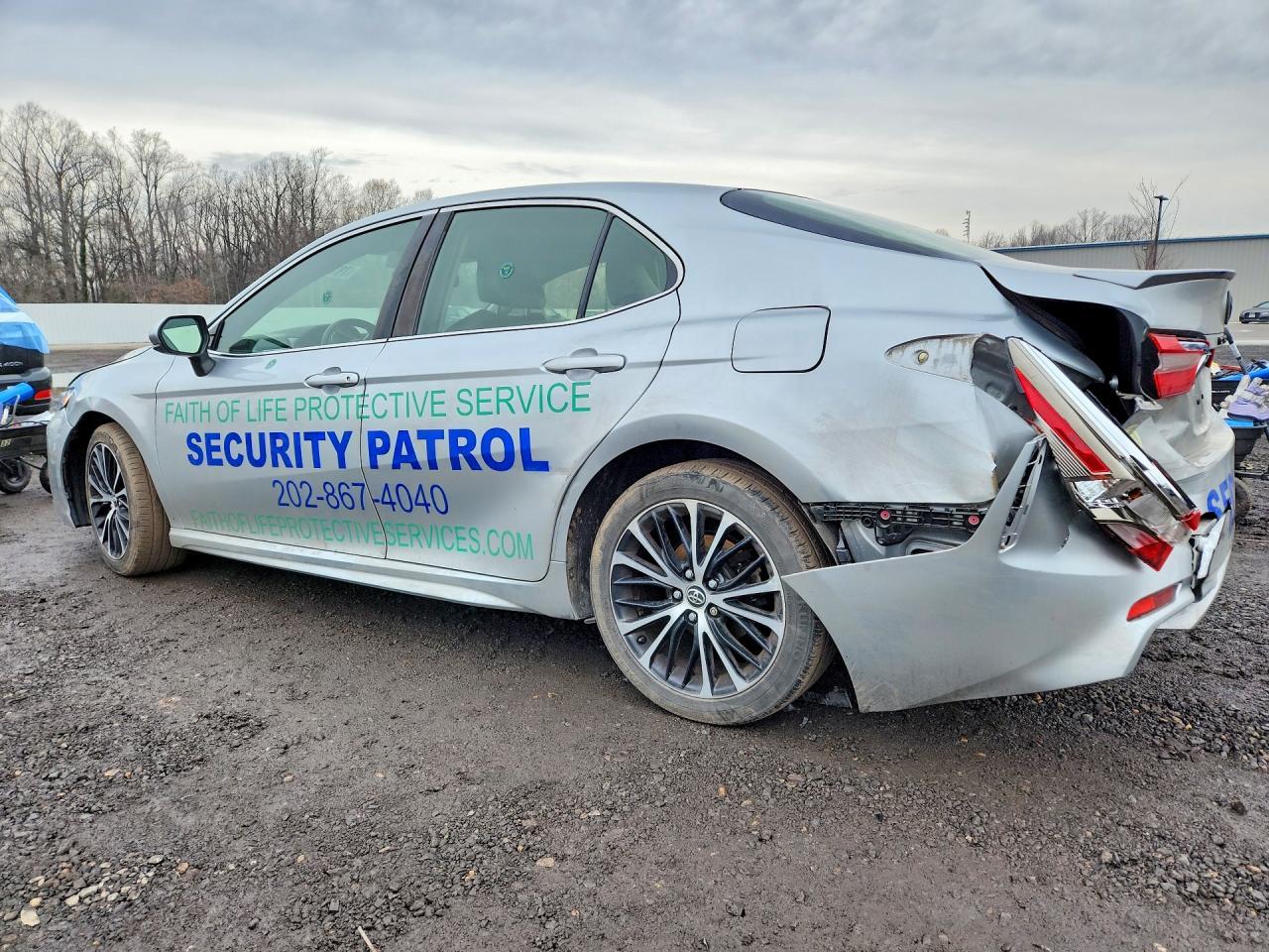 2018 Toyota Camry Se - Image 2