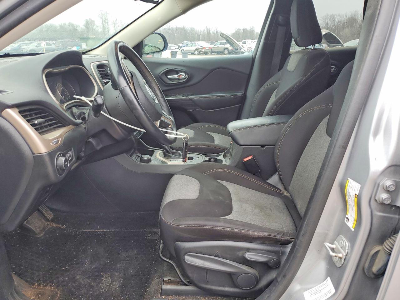 2014 Jeep Cherokee Latitude - Image 7