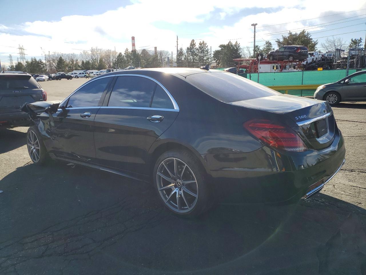 2018 Mercedes-Benz S 560 4Matic - Фото 2