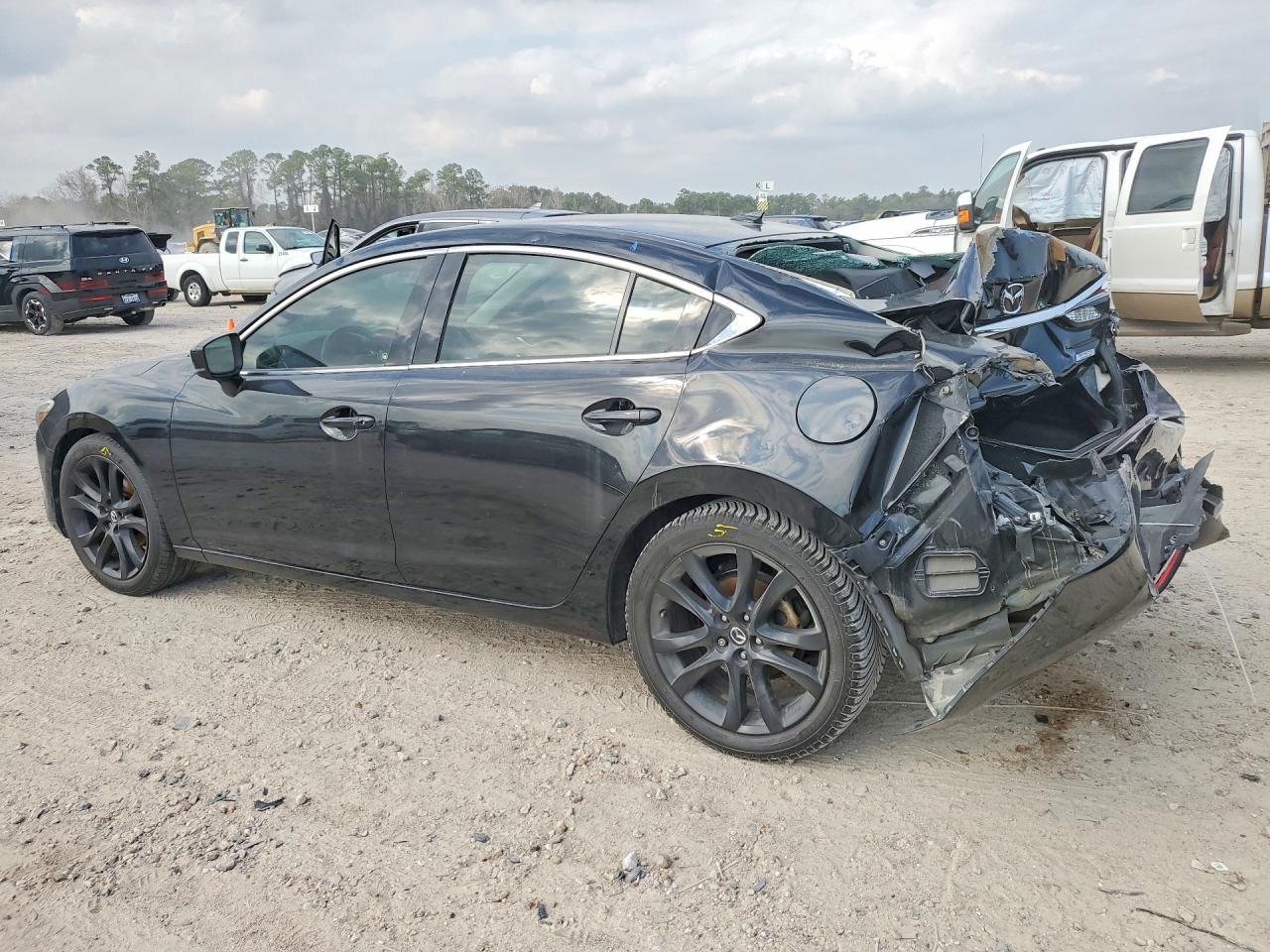 2017 Mazda 6 Touring - Фото 2