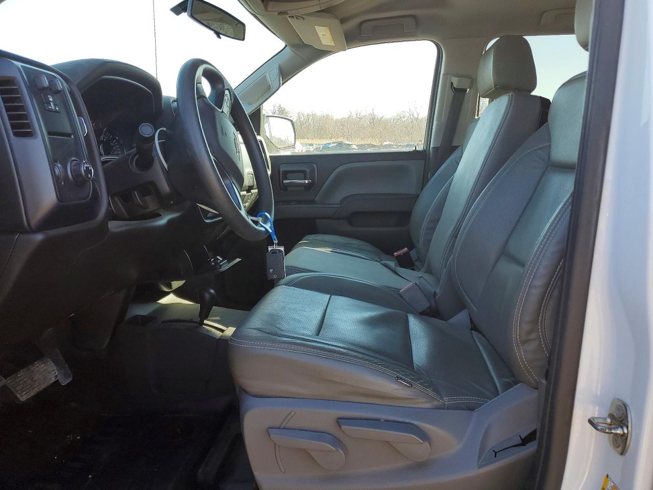 2018 Chevrolet Silverado K1500 Custom - Image 7