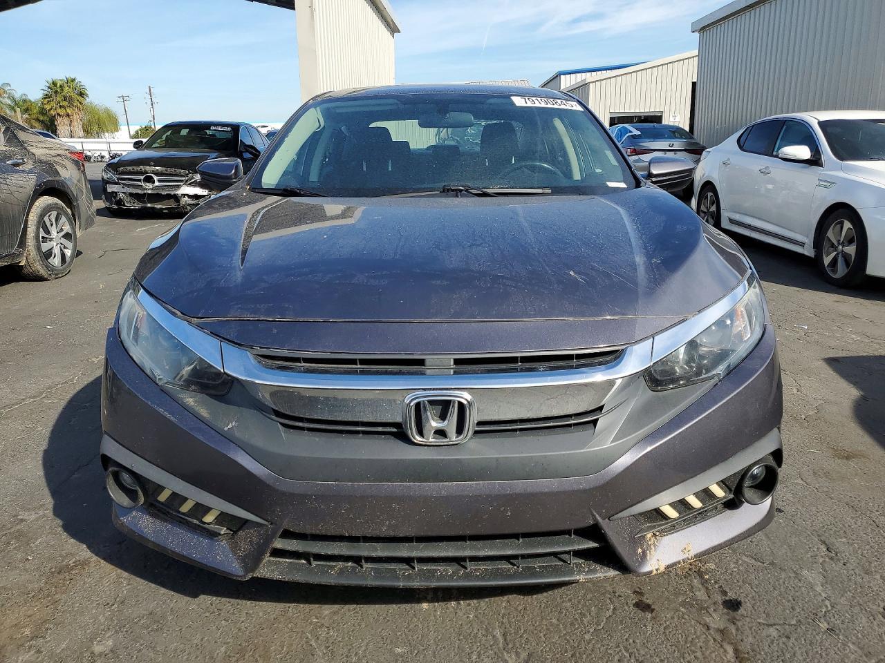 2018 Honda Civic Ex - Image 5