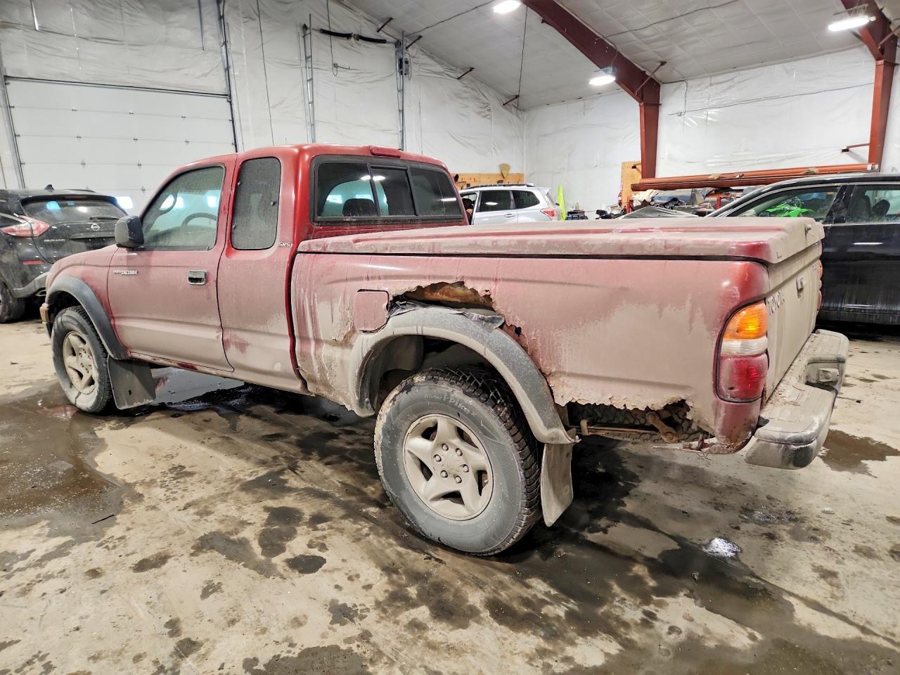 2004 Toyota Tacoma Xtracab - Фото 2