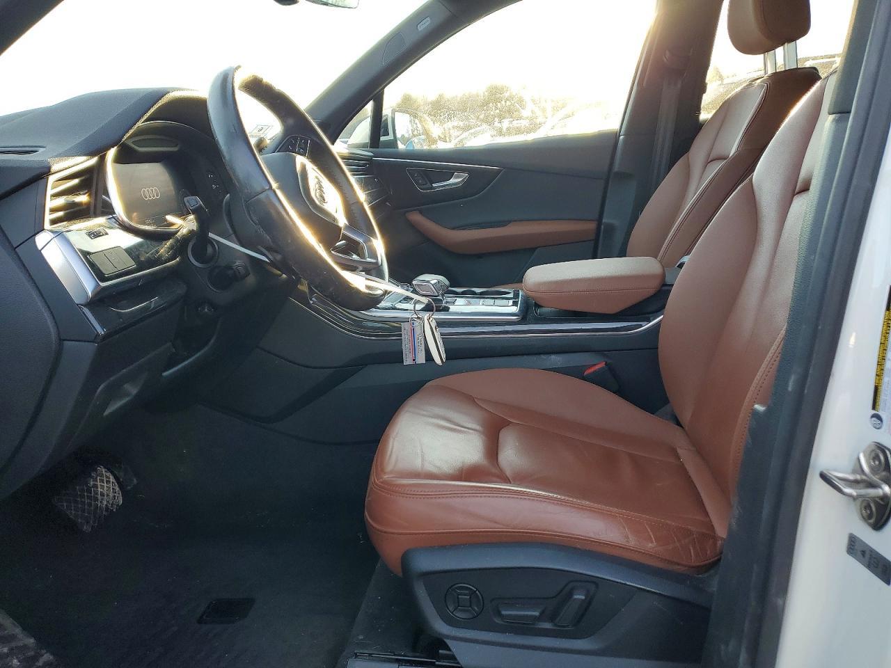 2020 Audi Q7 Premium Plus - Фото 7