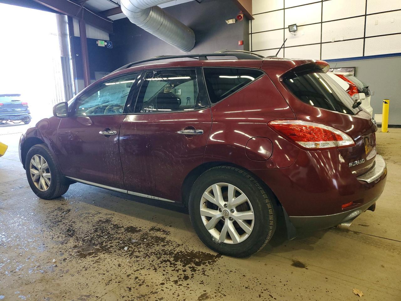 2011 Nissan Murano S - Фото 2