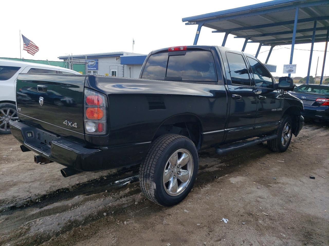 2005 Dodge Ram 1500 St - Фото 3
