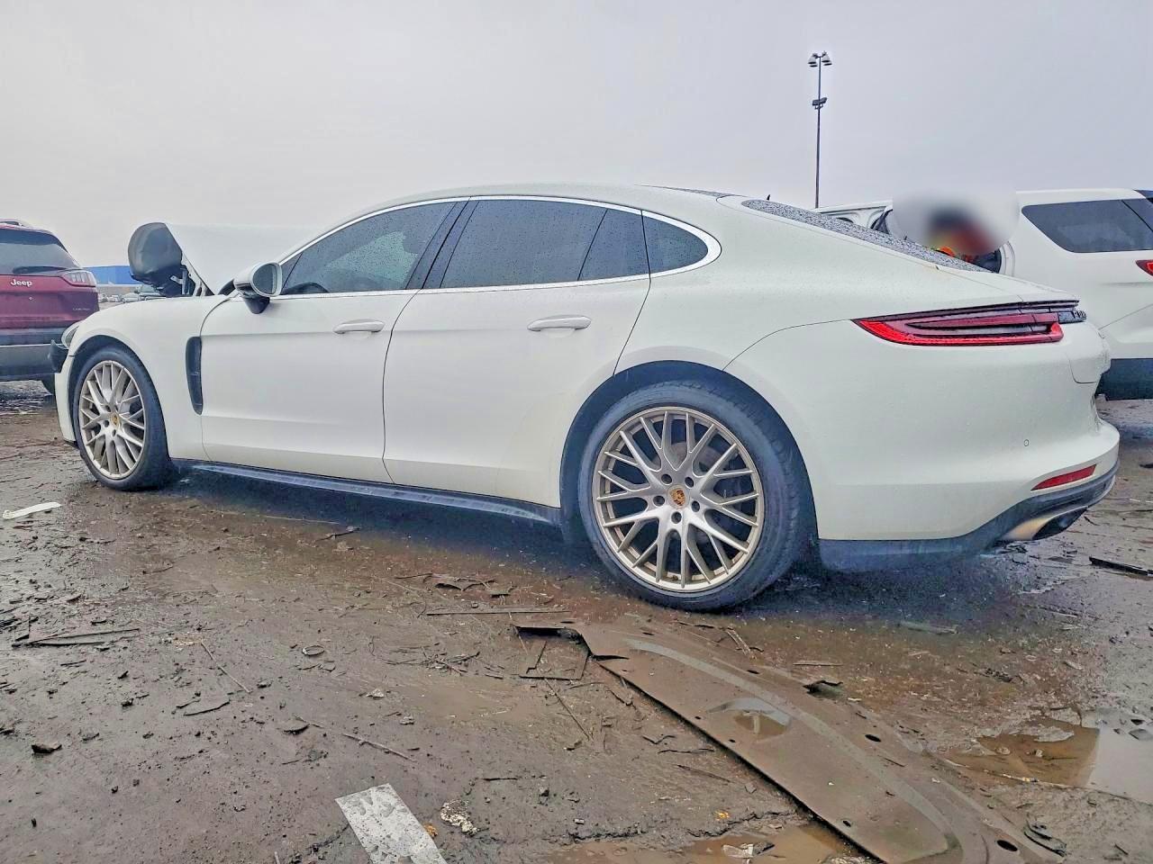 2020 Porsche Panamera Base - Фото 2