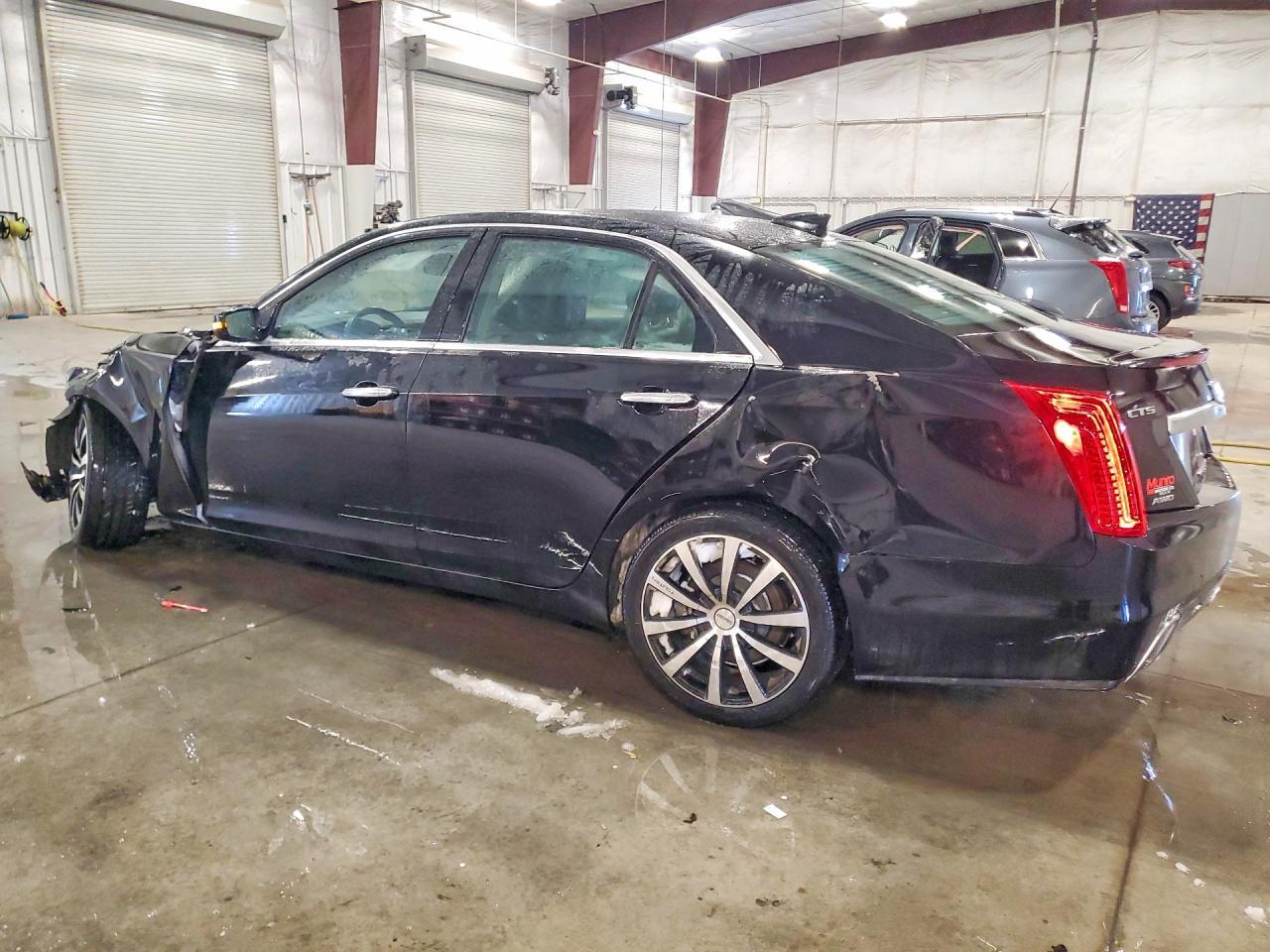 2019 Cadillac Cts - Image 2