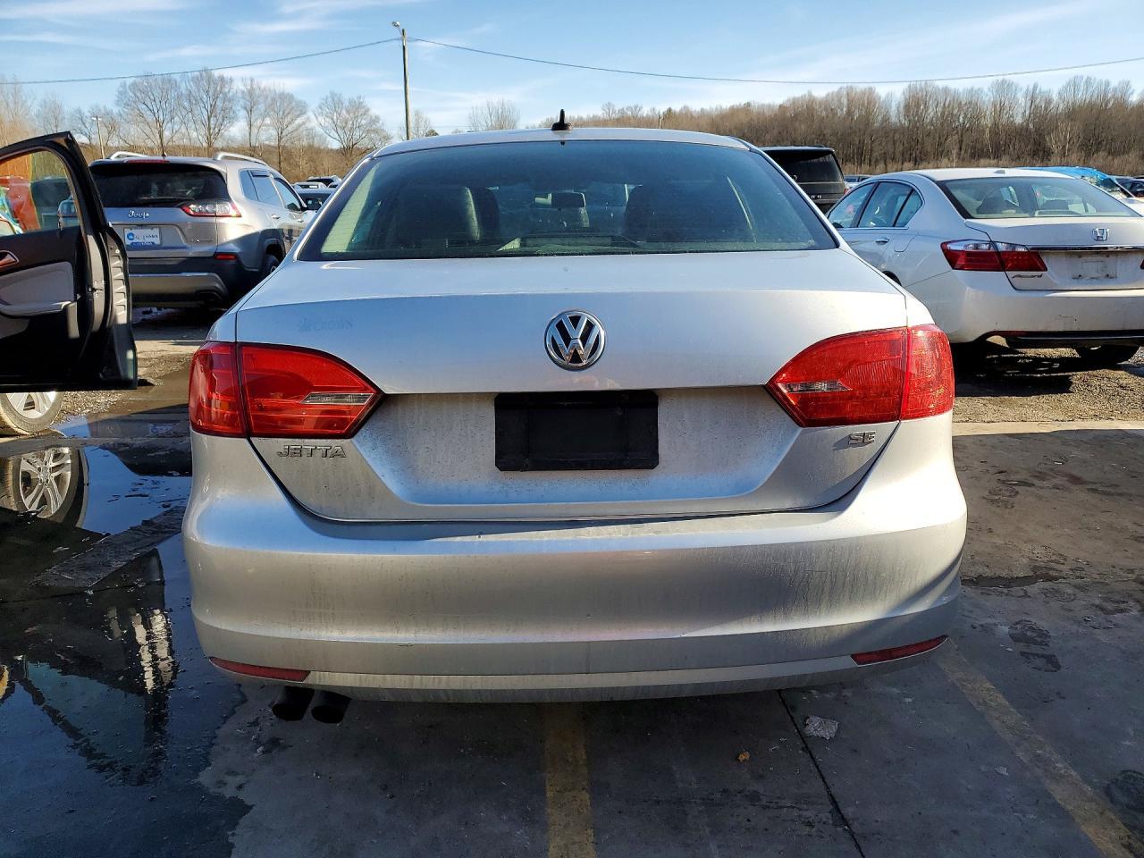 2014 Volkswagen Jetta Se - Image 6