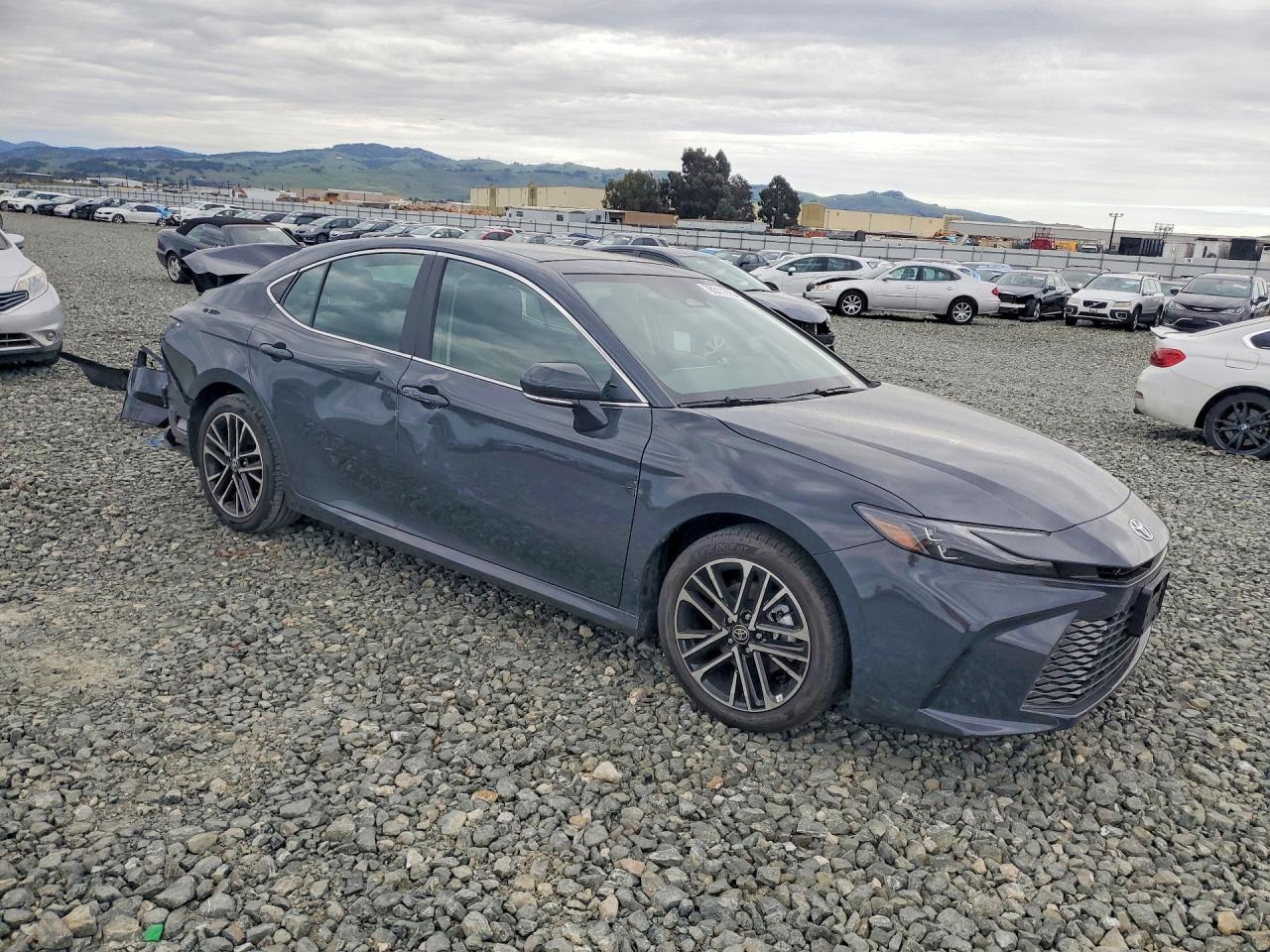 2026 Toyota Camry Xse - Image 4
