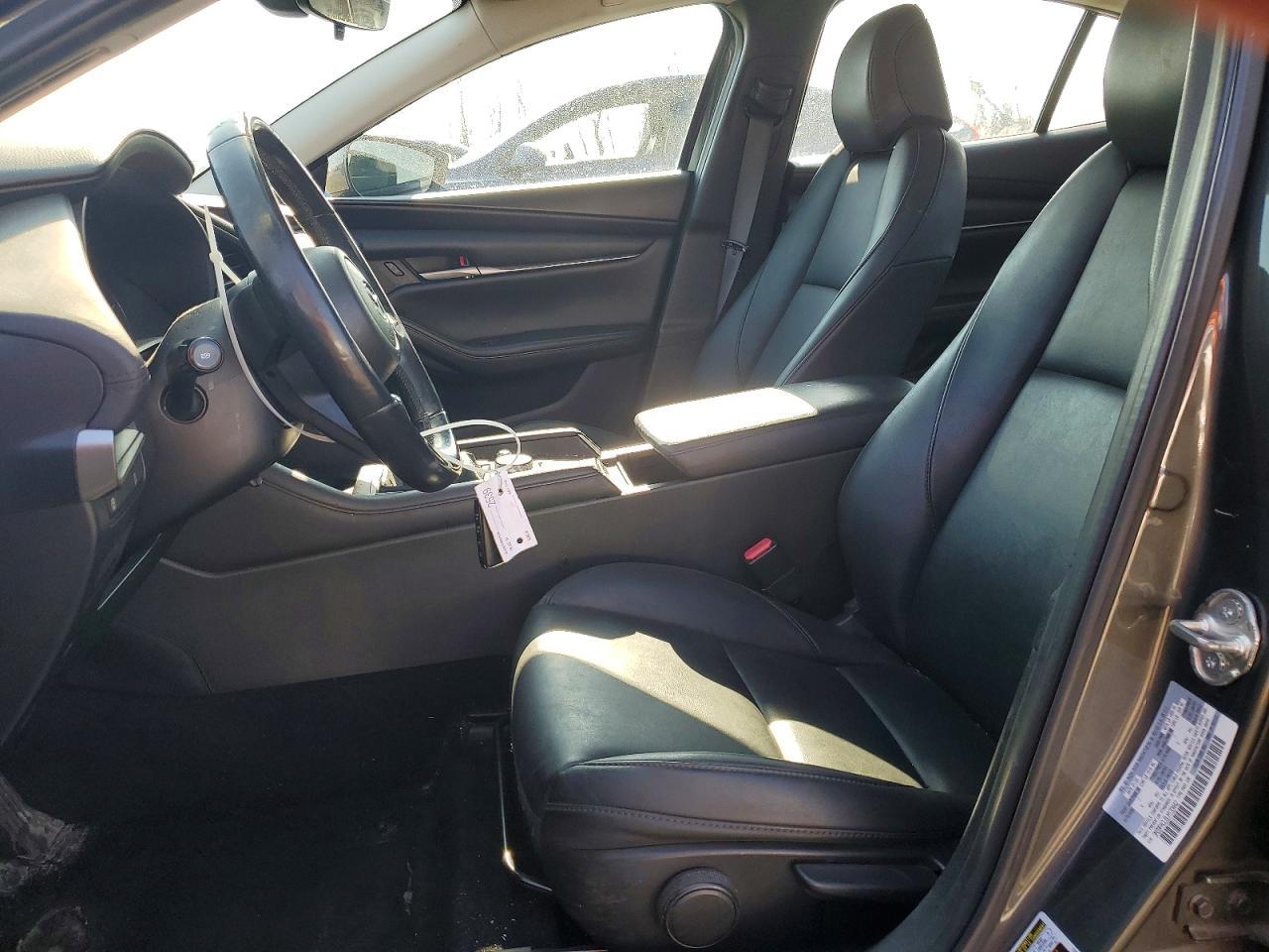 2020 Mazda 3 Select - Image 7