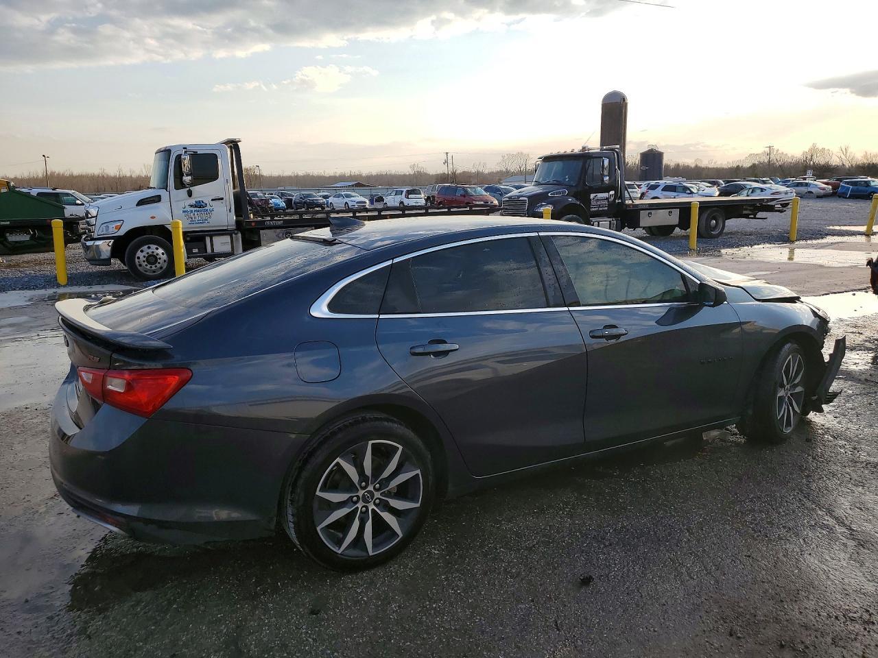 2021 Chevrolet Malibu Rs - Фото 3