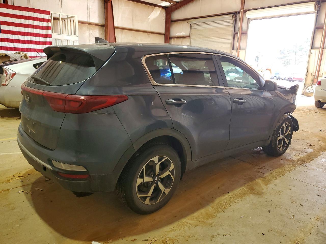 2020 Kia Sportage Lx - Фото 3