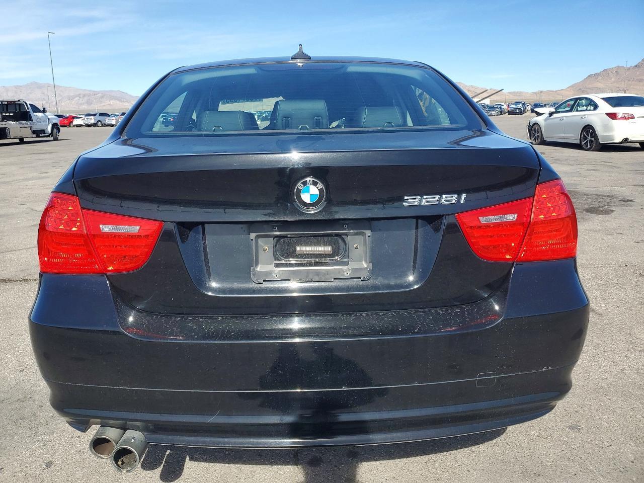 2011 BMW 328 I Sulev - Image 6
