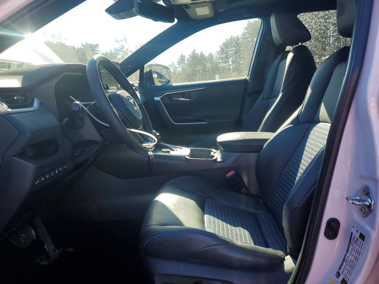 2024 Toyota Rav4 Xse - Image 7