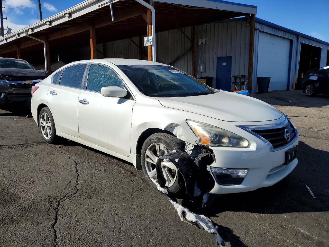 2013 Nissan Altima 2.5 - Image 4