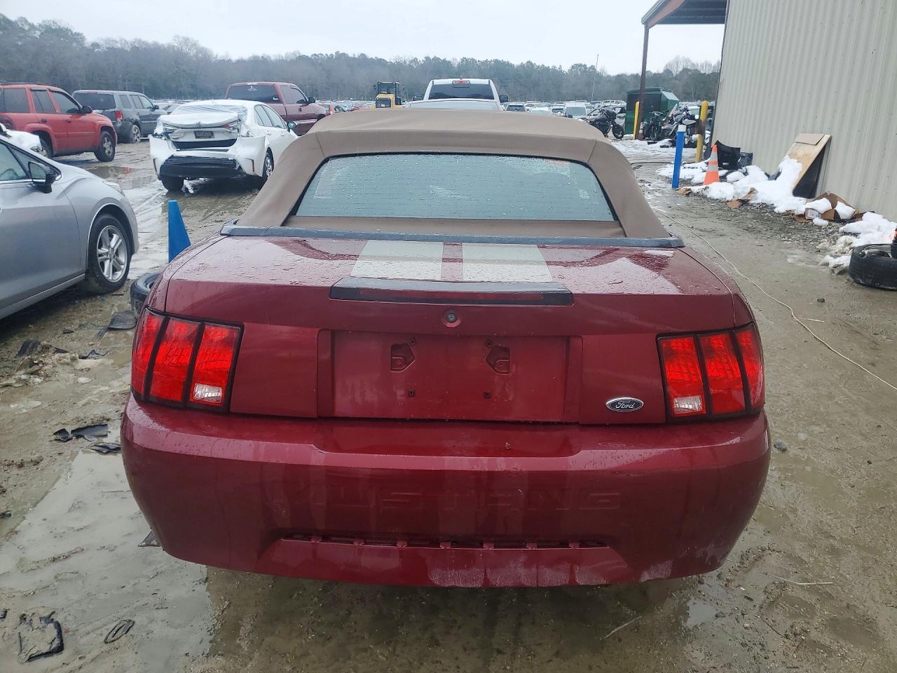 2004 Ford Mustang - Image 6
