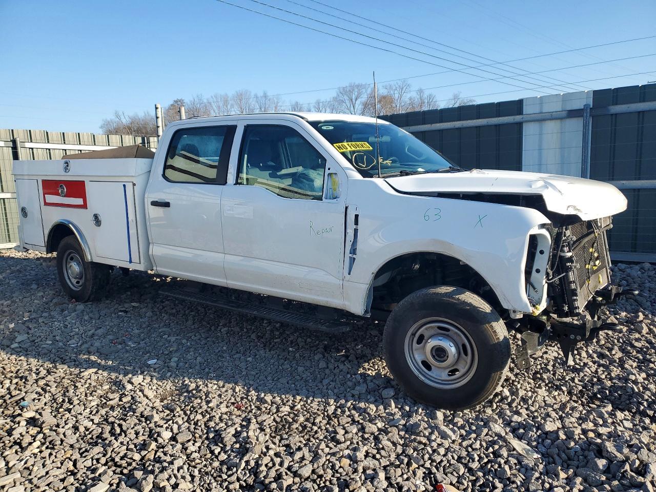 2024 Ford F250 Super Duty Utility / Service Truck - Фото 4