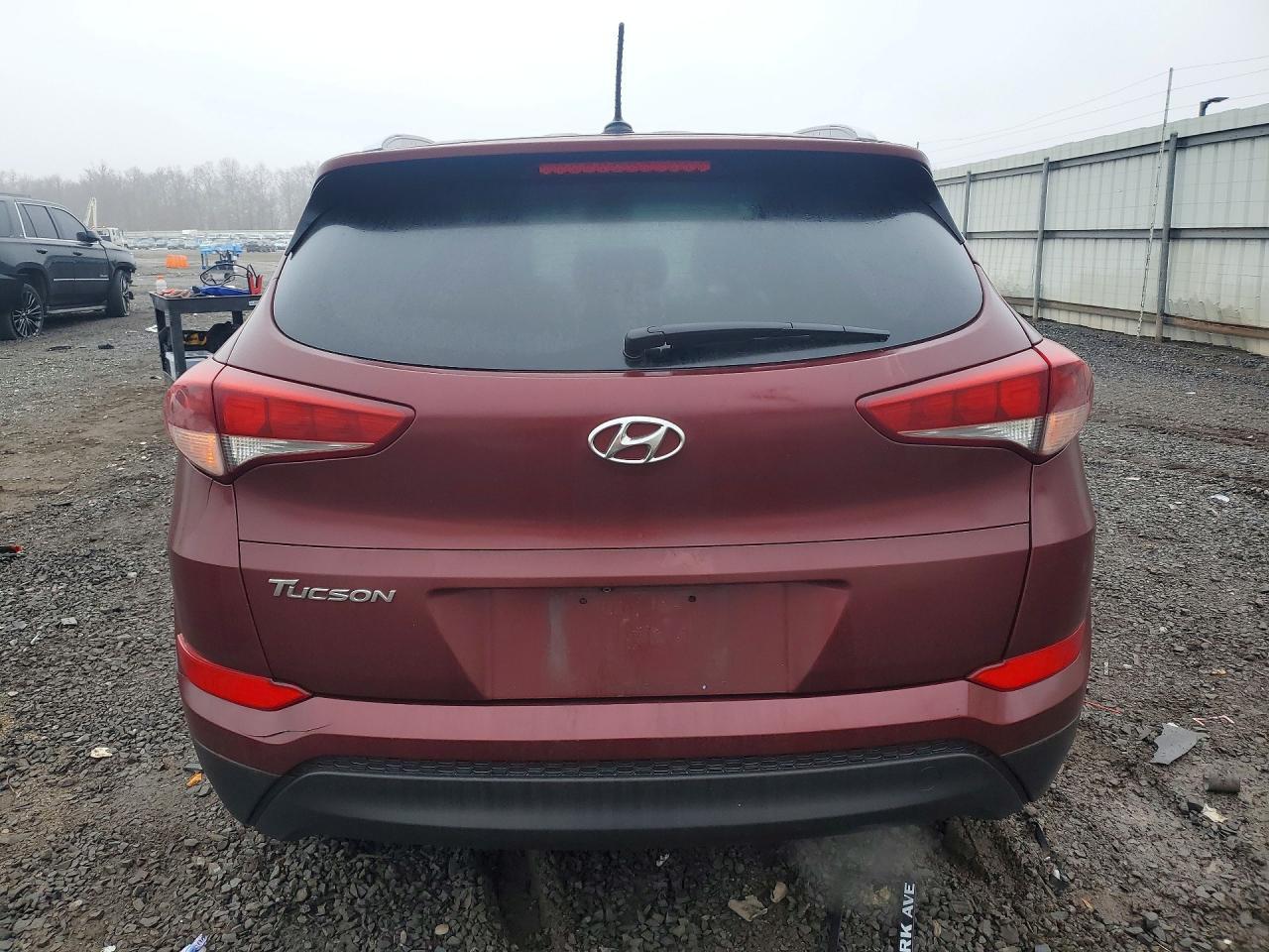 2016 Hyundai Tucson - Image 6