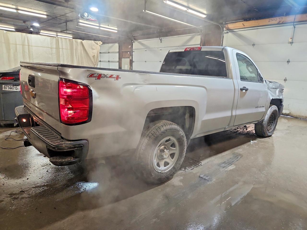 2015 Chevrolet Silverado K1500 - Image 3