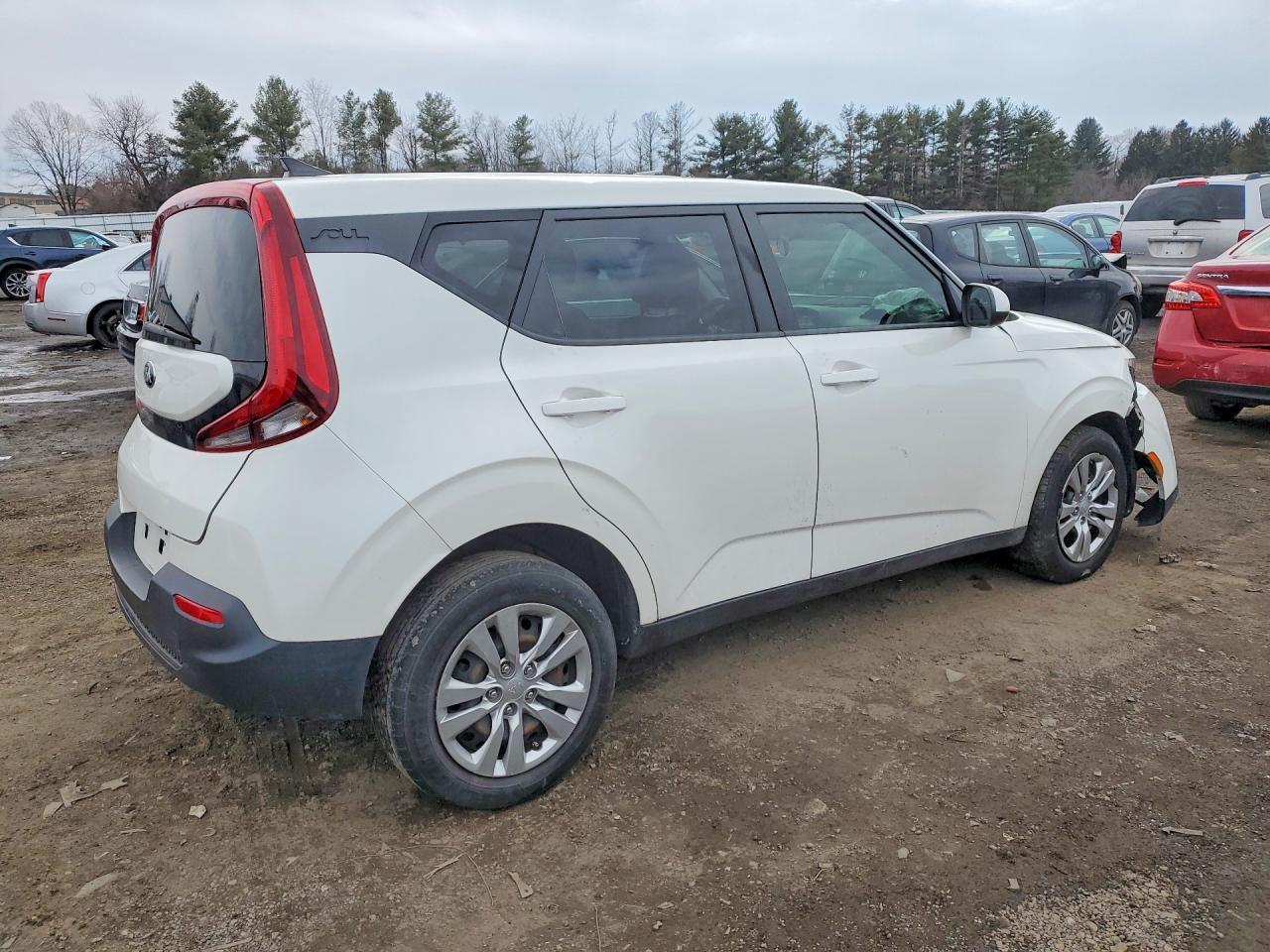 2020 Kia Soul Lx - Фото 3