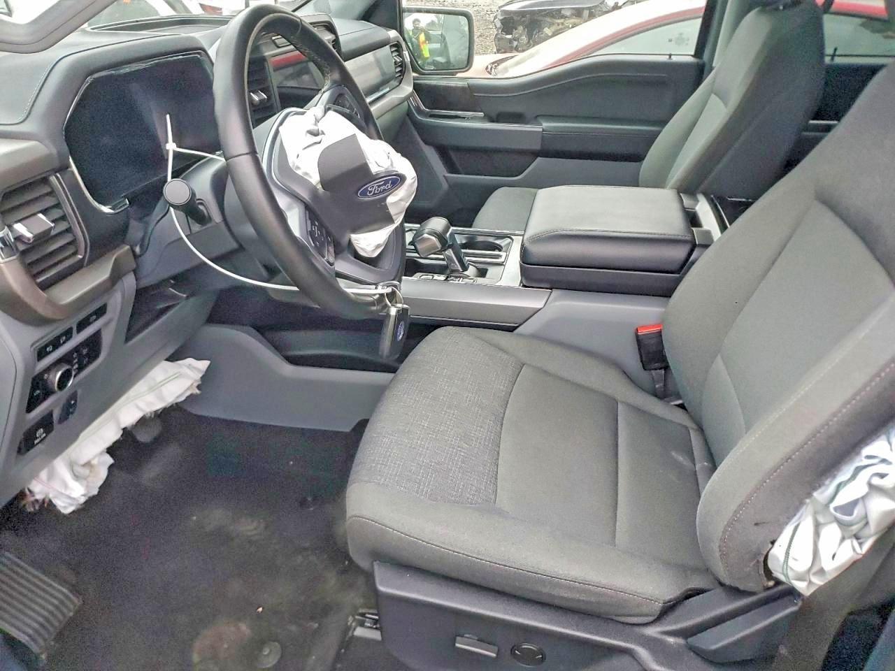 2024 Ford F150 Lightning Xlt - Image 7